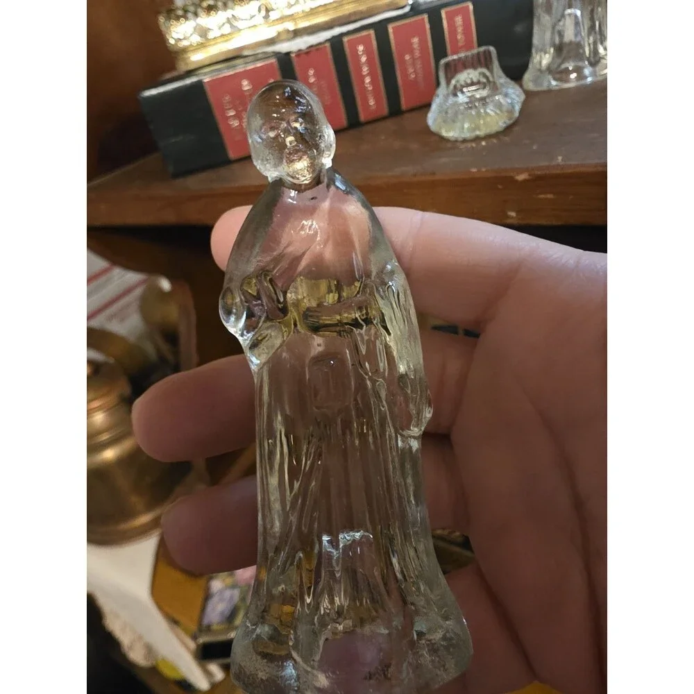 Vintage 6 Piece Clear Glass Nativity Set Hollow Base Holy Family Wise Men Vtg